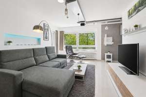 Großzügige Eigentumswohnung mit Balkon, Garage und besonderem Wohnambiente