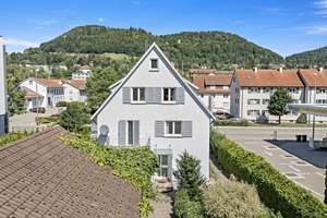 Doppelhaushälfte mit Werkstatt/Garagenanlage – Die vollständige Adresse der Immobilie erhältst du vom Anbieter., 72458 Albstadt – Vorschaubild 3