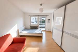 Charmante Doppelhaushälfte mit ausgebautem Dachgeschoss und Südgarten! – Die vollständige Adresse der Immobilie erhältst du vom Anbieter., 80689 Blumenau, München – Vorschaubild 8