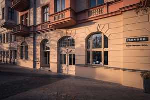 Property thumbnail 6