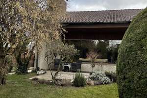Großzügiger Bungalow mit sechs Zimmern und EBK in Wunstorf – Im Südfelde 7, 31515 Wunstorf – Vorschaubild 1