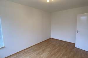 Stilvolle 2-Zimmer-Wohnung mit Balkon und EBK in Düsseldorf-Niederkassel – Die vollständige Adresse der Immobilie erhältst du vom Anbieter., 40547 Niederkassel, Düsseldorf – Vorschaubild 5