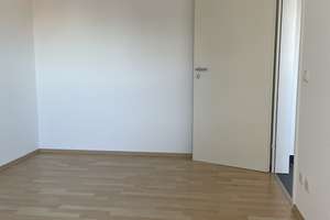 Lichtdurchflutete 3-Zimmer-Dachgeschosswohnung im schönen Mainz Drais – Die vollständige Adresse der Immobilie erhältst du vom Anbieter., 55127 Drais, Mainz – Vorschaubild 8