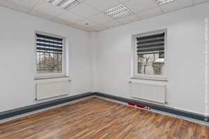 Property thumbnail 10