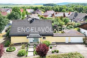 Einzugsbereites 2-Familien-Haus mit flexiblen Nutzungsmöglichkeiten
