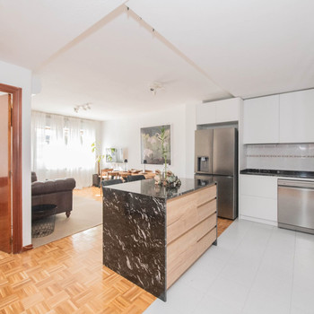 Großartiges, komplett renoviertes Duplex im Zentrum