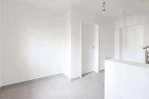 🏡 Modern wohnen, ruhig leben – Top Saniertes Einfamilienhaus mit Terrasse & Garage – Die vollständige Adresse der Immobilie erhältst du vom Anbieter., 82515 Wolfratshausen – Vorschaubild 8