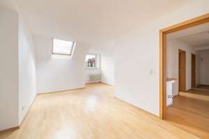 2,5-Zimmer-Dachgeschosswohnung mit vielseitigen Möglichkeiten und idealer Anbindung an der Isar – Die vollständige Adresse der Immobilie erhältst du vom Anbieter., 81543 Untergiesing, München – Vorschaubild 5