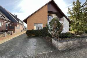 freistehendes Einfamilienhaus in Weyhausen – Die vollständige Adresse der Immobilie erhältst du vom Anbieter., 38554 Weyhausen – Vorschaubild 1