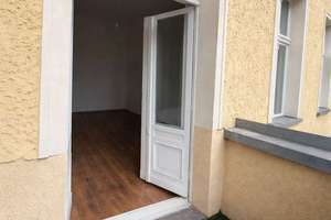 Berlin-Friedrichshain: Helle 2-Zimmer Altbauwohnung mit Balkon, Stuck & Dielen in begehrter Kiezlage – Straßmannstraße 5, 10249 Friedrichshain, Berlin – Vorschaubild 4