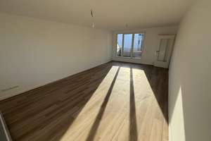 Großzügige 2-Zimmer-Wohnung mit Balkon - Erstbezug nach Renovierung – Mündelheimer Straße 21, 47259 Huckingen, Duisburg – Vorschaubild 10