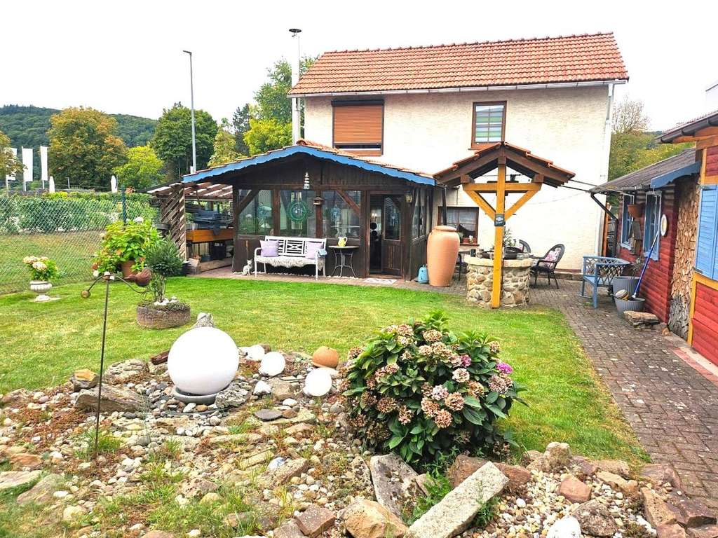 Immobilie in Hann. Münden - Hann. Münden-Gimter Straße – 2 gepflegte Einfamilienhäuser - Bild 0