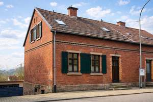 Denkmalgeschütztes 3,5-Zimmer Haus in Friedrichsthal – Die vollständige Adresse der Immobilie erhältst du vom Anbieter., 66299 Friedrichsthal – Vorschaubild 2