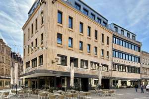 Lichtdurchflutete 4-Zi-Wohnung mit offenem Wohnbereich im Herzen der Stadt zum Erstbezug – Schwabacher Straße 13, 90762 Altstadt, Innenstadt, Fürth – Vorschaubild 4