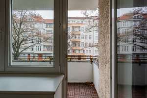From 01.05 - Bright and Peaceful 3-rooms Apartment with Balcony – Die vollständige Adresse der Immobilie erhältst du vom Anbieter., 10715 Wilmersdorf, Berlin – Vorschaubild 8