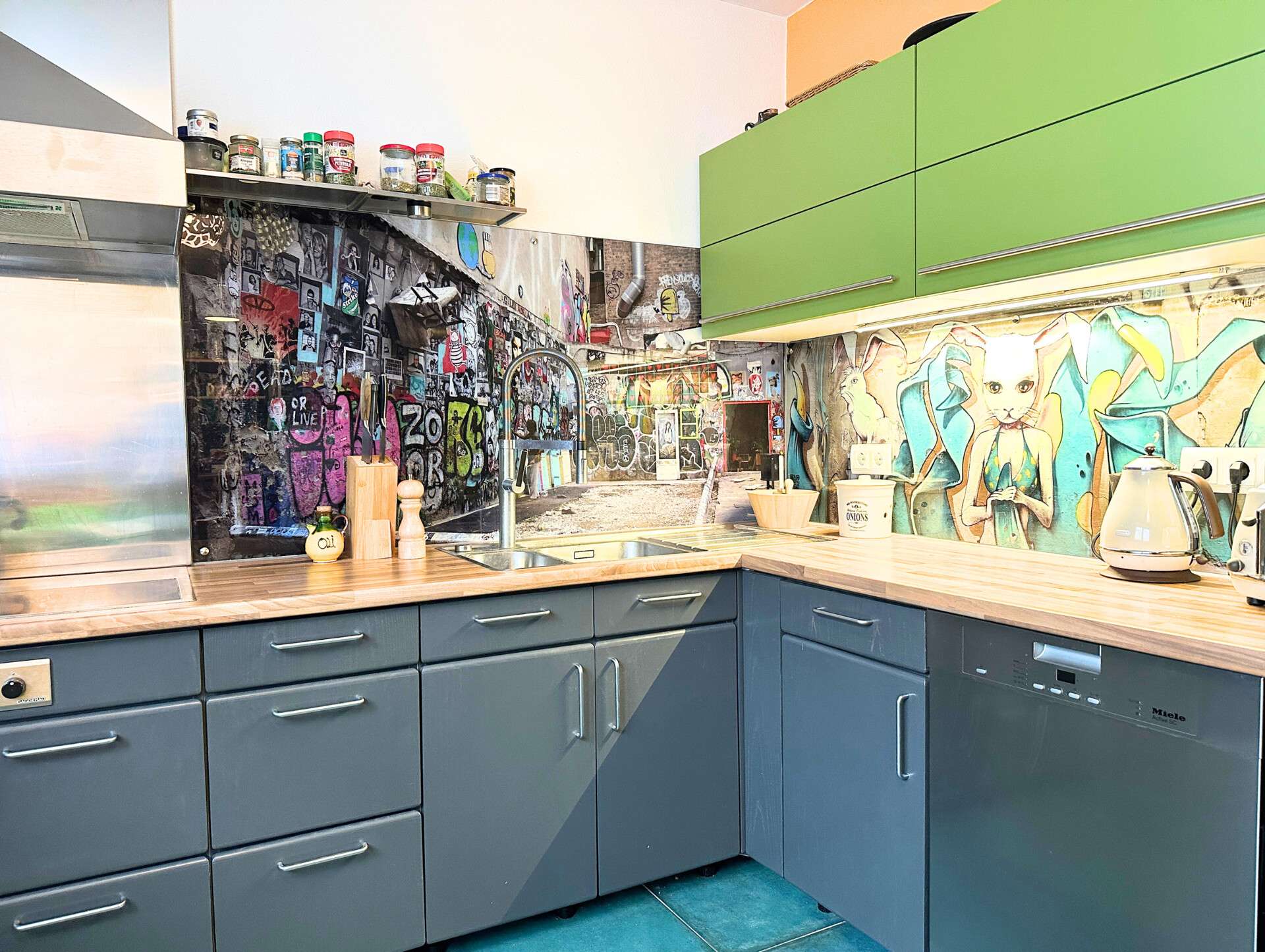 Immobilie in Erzhausen - VIEL PLATZ FÜR FAMILIE, HOME OFFICE & GÄSTE: Modernisiertes EFH +  Einliegerwohnung (vermietet) - Bild 3