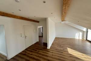 Stilvoll saniert: Helle 2-Zimmer-Wohnung mit Balkon in Düsseldorf-Rath – 40470 Rath, Düsseldorf – Vorschaubild 4