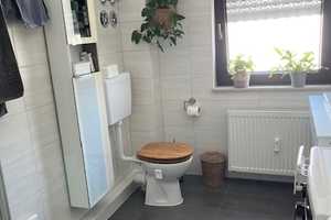 Gemütliche 2,5  Zimmer DG mit Gartenbenutzung im Ortskern von Arheilgen – Darmstadt – Vorschaubild 5