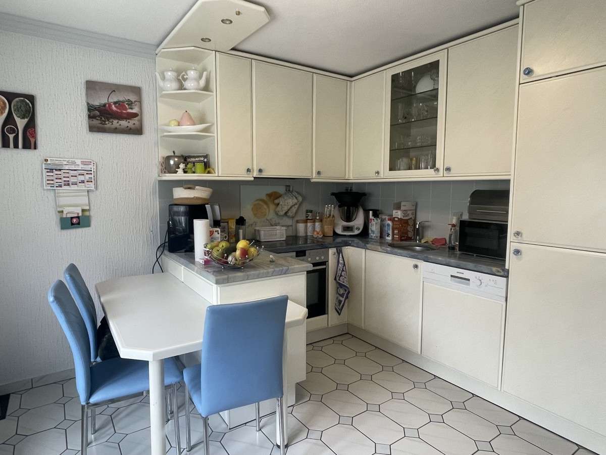 Immobilie in Florstadt - Einfamilienhaus im Bungalowstil mit großem Garten und Terrasse - Bild 7