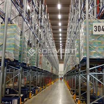 Lagerfläche mit Regalierung direkt an der Bundestraße 2R