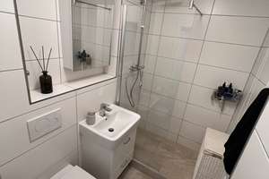 Moderne 3-Zimmer-Wohnung mit Süd-Balkon in Hamburg-Poppenbüttel – Die vollständige Adresse der Immobilie erhältst du vom Anbieter., 22399 Poppenbüttel, Hamburg – Vorschaubild 20