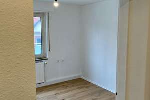 Renovierte 2,5-Raum-Penthouse-Wohnung mit Balkon in Kaiserslautern – St.-Franziskus-Str. 9, 67655 Innenstadt West/Kotten, Kaiserslautern – Vorschaubild 11