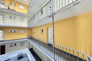 HELLE,  2 ZIMMER-WOHNUNG IN ZENTRALER WOHNLAGE DER JAKOBERVORSTADT MIT GUTER RENDITE! – Die vollständige Adresse der Immobilie erhältst du vom Anbieter., 86153 Am Schäfflerbach, Augsburg – Vorschaubild 2