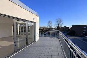 Penthouse-Traum: 3 Zimmer, umlaufende Dachterrasse & eigener Carport – Die vollständige Adresse der Immobilie erhältst du vom Anbieter., 22459 Schnelsen, Hamburg – Vorschaubild 7