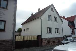 Klein-Gerau! **Riesiges Grundstück, schönes Häuschen mit vielen Möglichkeiten ** – Die vollständige Adresse der Immobilie erhältst du vom Anbieter., 64572 Büttelborn – Vorschaubild 3