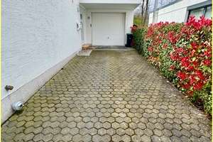 Attraktiver Bungalow in ruhiger Stichstrasse mit großem Garten, Garage und Keller in Bonn Röttgen – Die vollständige Adresse der Immobilie erhältst du vom Anbieter., 53125 Röttgen, Bonn – Vorschaubild 21