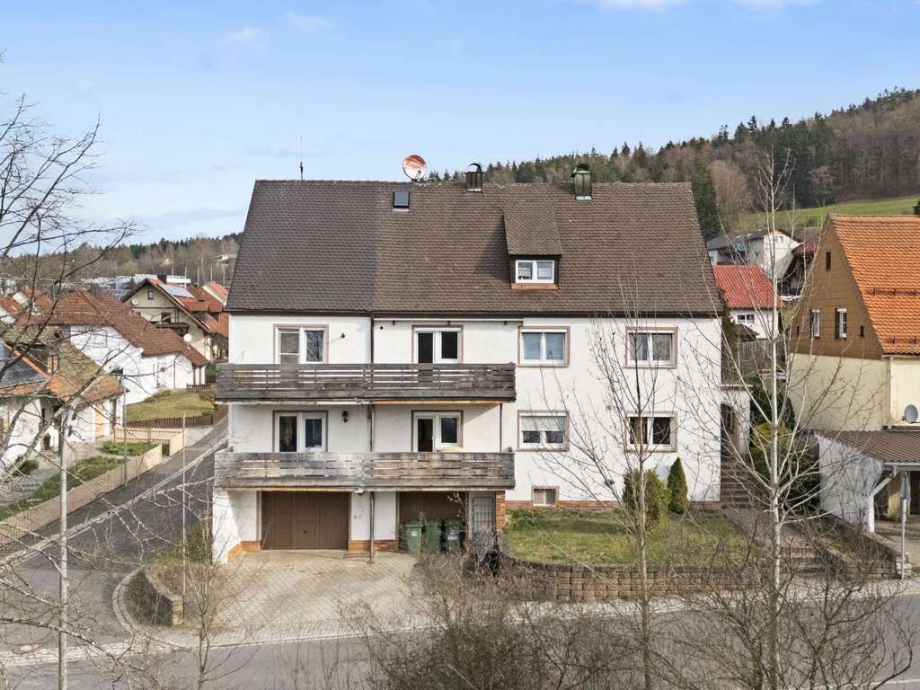 Immobilie in Kemnath - 7,59 % Rendite! Dreifamilienhaus mit attraktivem Mietverhältnis - Bild 2