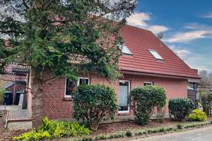 Kapitalanleger aufgepasst! 3-Parteien-Haus in Westoverledingen! – Die vollständige Adresse der Immobilie erhältst du vom Anbieter., 26810 Westoverledingen – Vorschaubild 4