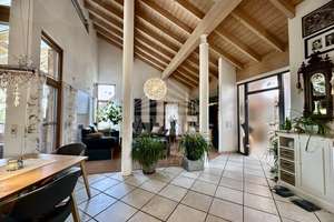 *LUXUS TRIFFT KOMFORT*
Wohnen für gehobene Ansprüche / Architektenhaus mit Pool, Wintergarten & ELW – Die vollständige Adresse der Immobilie erhältst du vom Anbieter., 89558 Böhmenkirch – Vorschaubild 9