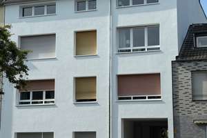 helle, ruhige, kompl. renovierte 2 Zi.-Wohnung mit neuem Bad