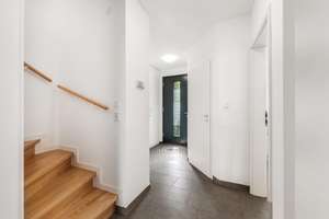 Bremen-Oberneuland: Einfamilien-Reihenhaus mit Dachterrasse und Carport – Die vollständige Adresse der Immobilie erhältst du vom Anbieter., 28355 Oberneuland, Bremen – Vorschaubild 7