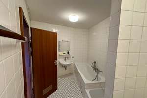 Frisch renovierte 3-Zimmer-Wohnung mit 2 Balkonen & Stellplatz in Heidelberg-Rohrbach – Heidelberger Straße 26, 69126 Rohrbach, Heidelberg – Vorschaubild 11