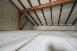 Bezugsfreies Reihenmittelhaus mit Garten und Balkon in ruhiger Lage – München (Kreis) – Vorschaubild 14