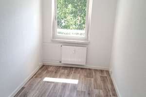 Gemütliche 4-Zimmer-Wohnung in Hellersdorf - ab sofort! – 12627 Hellersdorf, Berlin – Vorschaubild 3