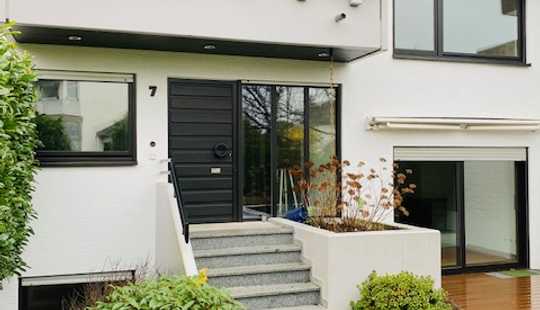 Bild von Großzügiges Doppelhaus in begehrter Lage von Königstein!