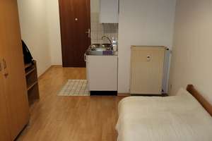 Apartment vollmöbliert ab sofort verfügbar – Halmhuberstraße 4, 68219 Rheinau, Mannheim – Vorschaubild 1