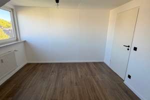 Erstbezug nach Renovierung: Charmante 2-Zimmer Dachgeschosswohnung in Dortmund-Sölde – Geranienstraße 16, 44289 Sölde, Dortmund – Vorschaubild 4