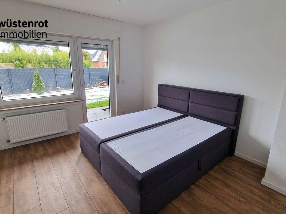 Zimmer 2 EG