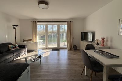 Schönhagen strandnah: 2 Zi. Wohnung mit Terrasse und Garten