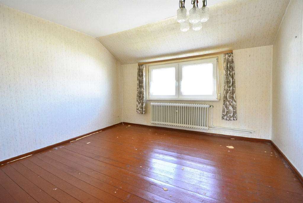 Immobilie in Wolfhagen - Einfamilienhaus mit herrlichem Garten, gute Lage Wolfhagen - Bild 4