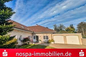 Ihr neues Zuhause: Hohe Wohnqualität mit einer großzügigen Aufteilung in bevorzugter Wohnlage! – Die vollständige Adresse der Immobilie erhältst du vom Anbieter., 24392 Süderbrarup – Vorschaubild 1