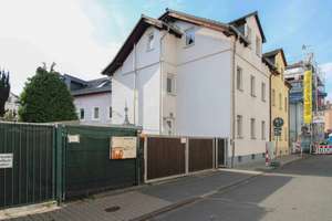Raum für Generationen: Großzügiges Stadthaus mit Kellergewölbe & Garage – Die vollständige Adresse der Immobilie erhältst du vom Anbieter., 60489 Rödelheim, Frankfurt am Main – Vorschaubild 11