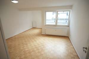 Schöne neu sanierte 2-Zimmerwohnung, Innenstadt nähe Allerheiligentor – 60311 Innenstadt, Frankfurt am Main – Vorschaubild 3