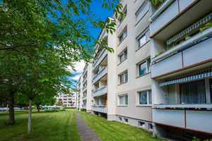 Gepflegte Dachgeschosswohnung in ruhigen Wohnkomplex – Jena – Vorschaubild 4