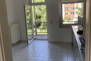 Sonnige 3-Zimmer-Wohnung mit EBK, Glasfaser & Stellplatz auf dem Sonnenberg – Sonnenstraße 57, 9130 Chemnitz – Vorschaubild 5
