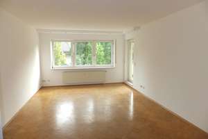 Sonnige Südlage, großzügig, freundlich, zentral gelegen mit schönem Balkon frei ab 01.09.2026. – Brettener Straße 27, 75177 Nordstadt, Pforzheim – Vorschaubild 3